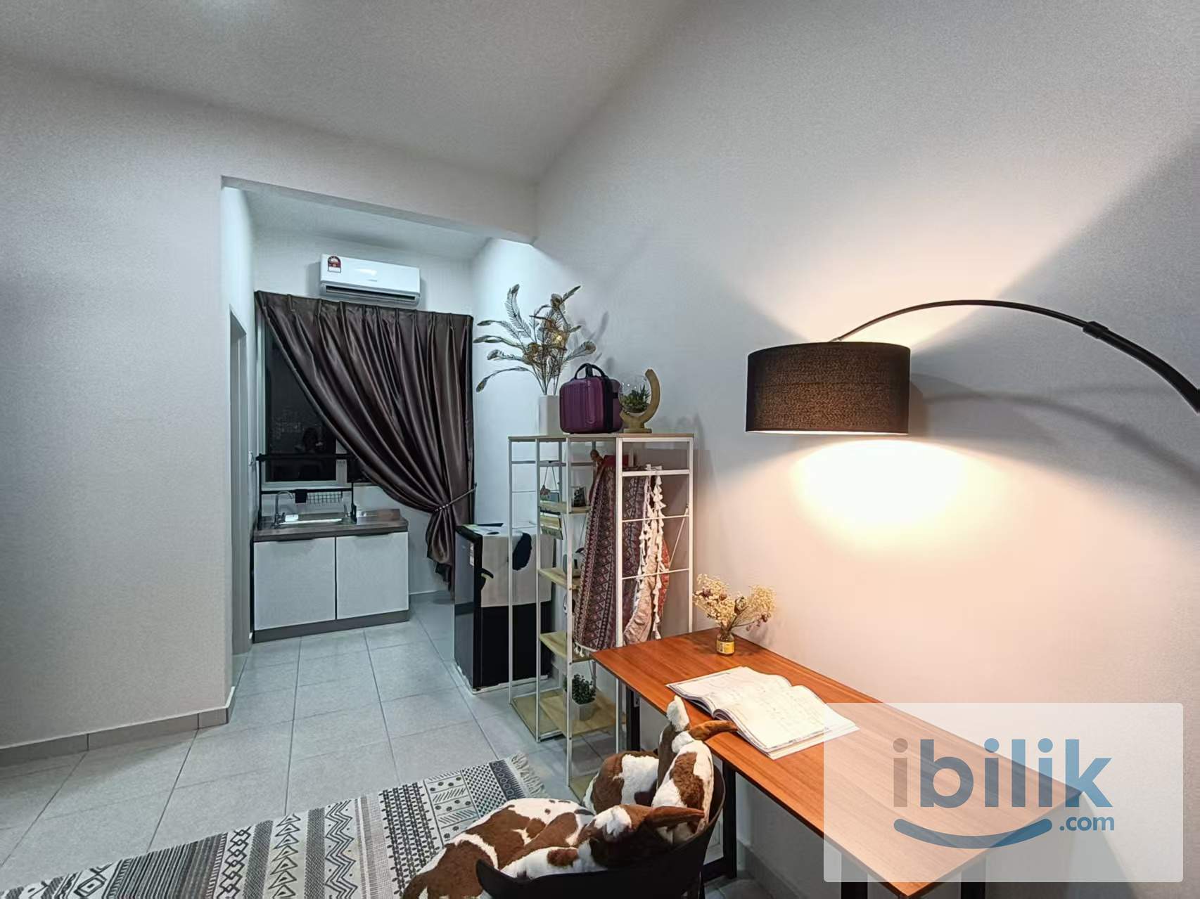 Female studio room at Pixel City sentral - Image 4