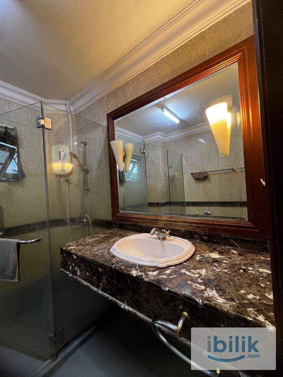 MASTER BEDROOM  - Image 6