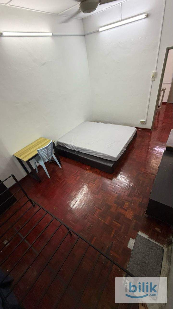 Medium bedroom@puchong - Image 2