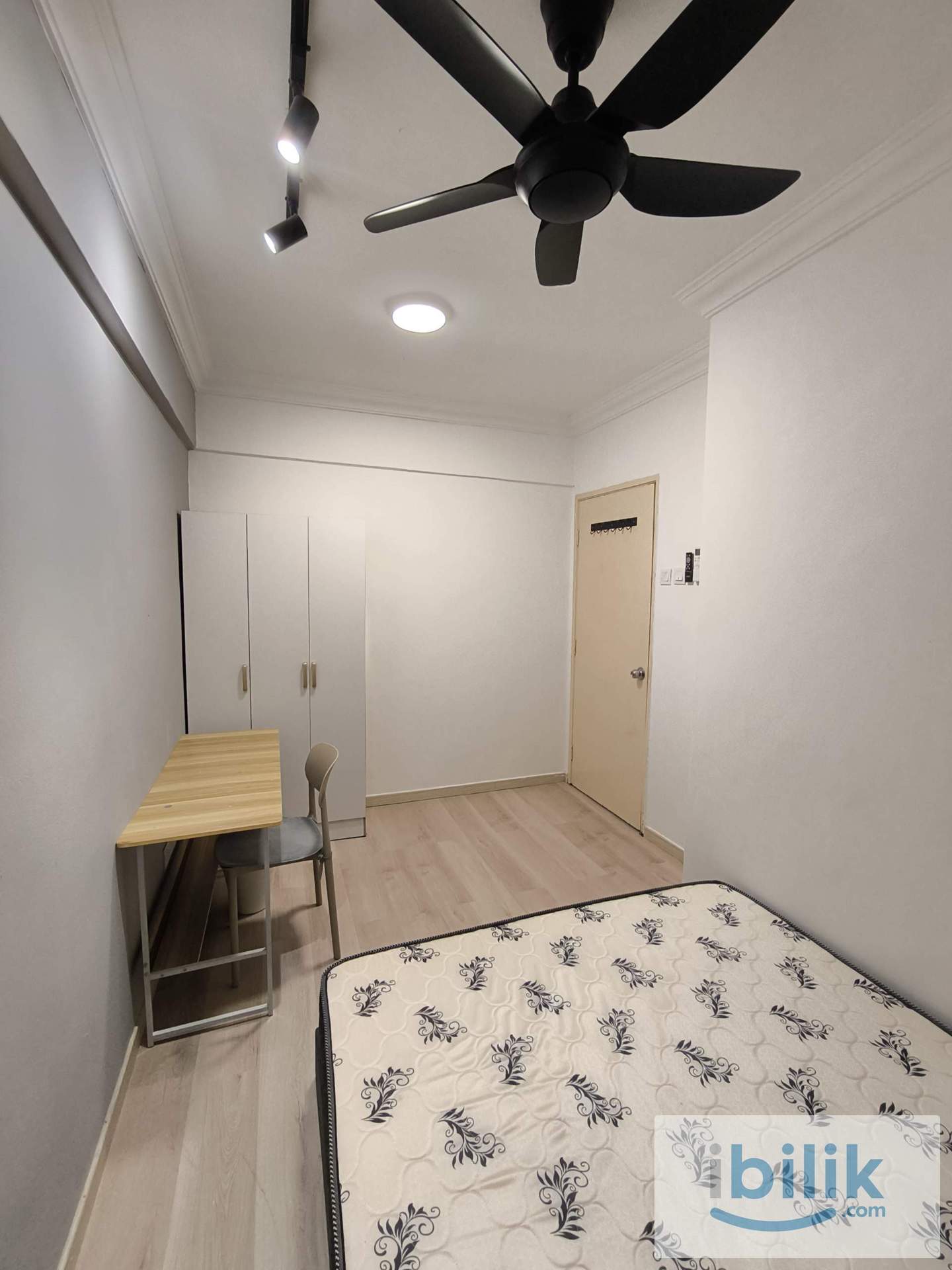 [FEMALE UNIT] MEDIUM Room Opposite SUNWAY VELOCITY @ Warisan Cityview @ Maluri, Cheras [Fully-Furnished | Move-In Ready] - Image 3