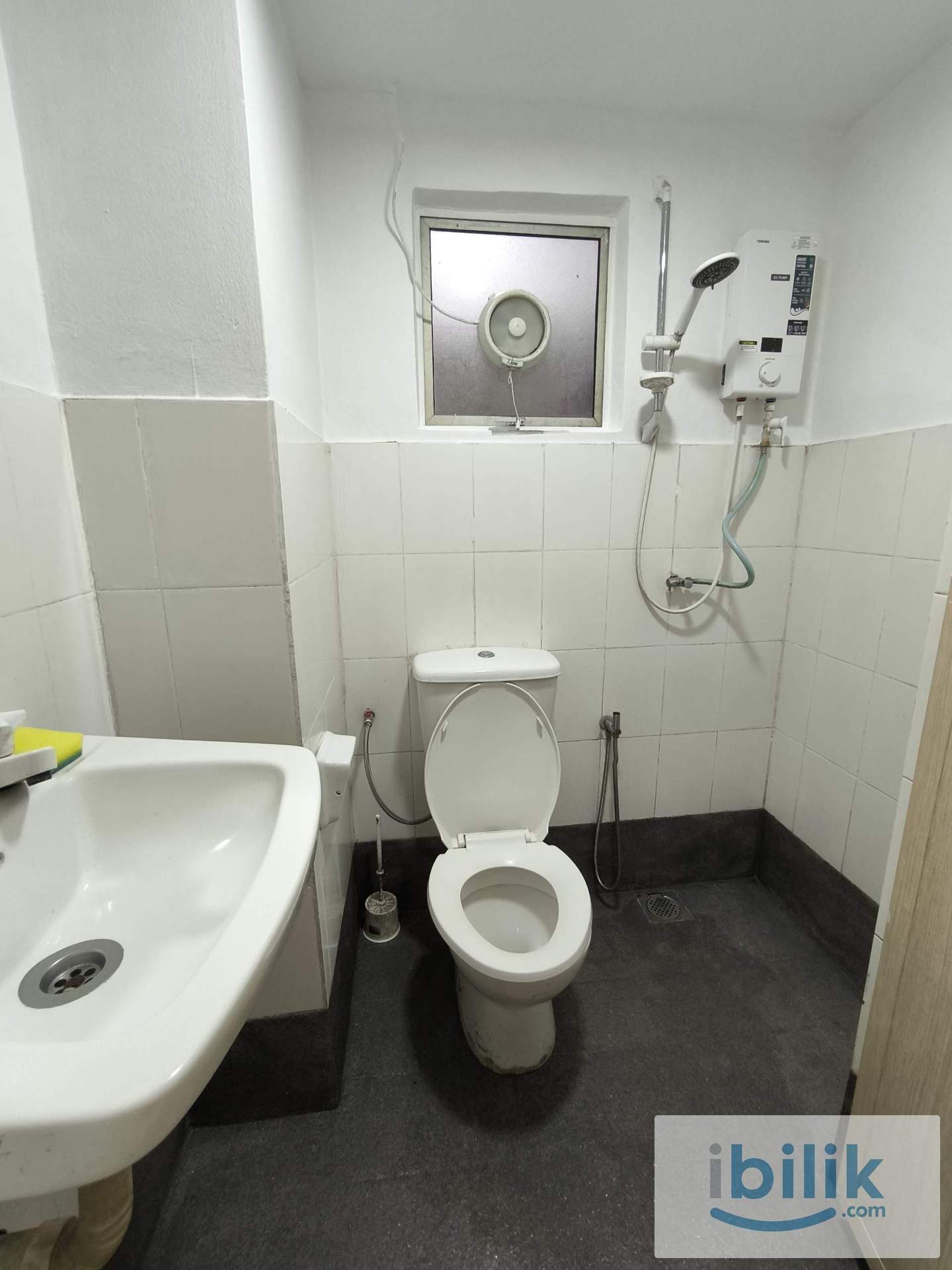 [FEMALE UNIT] MEDIUM Room Opposite SUNWAY VELOCITY @ Warisan Cityview @ Maluri, Cheras [Fully-Furnished | Move-In Ready] - Image 7