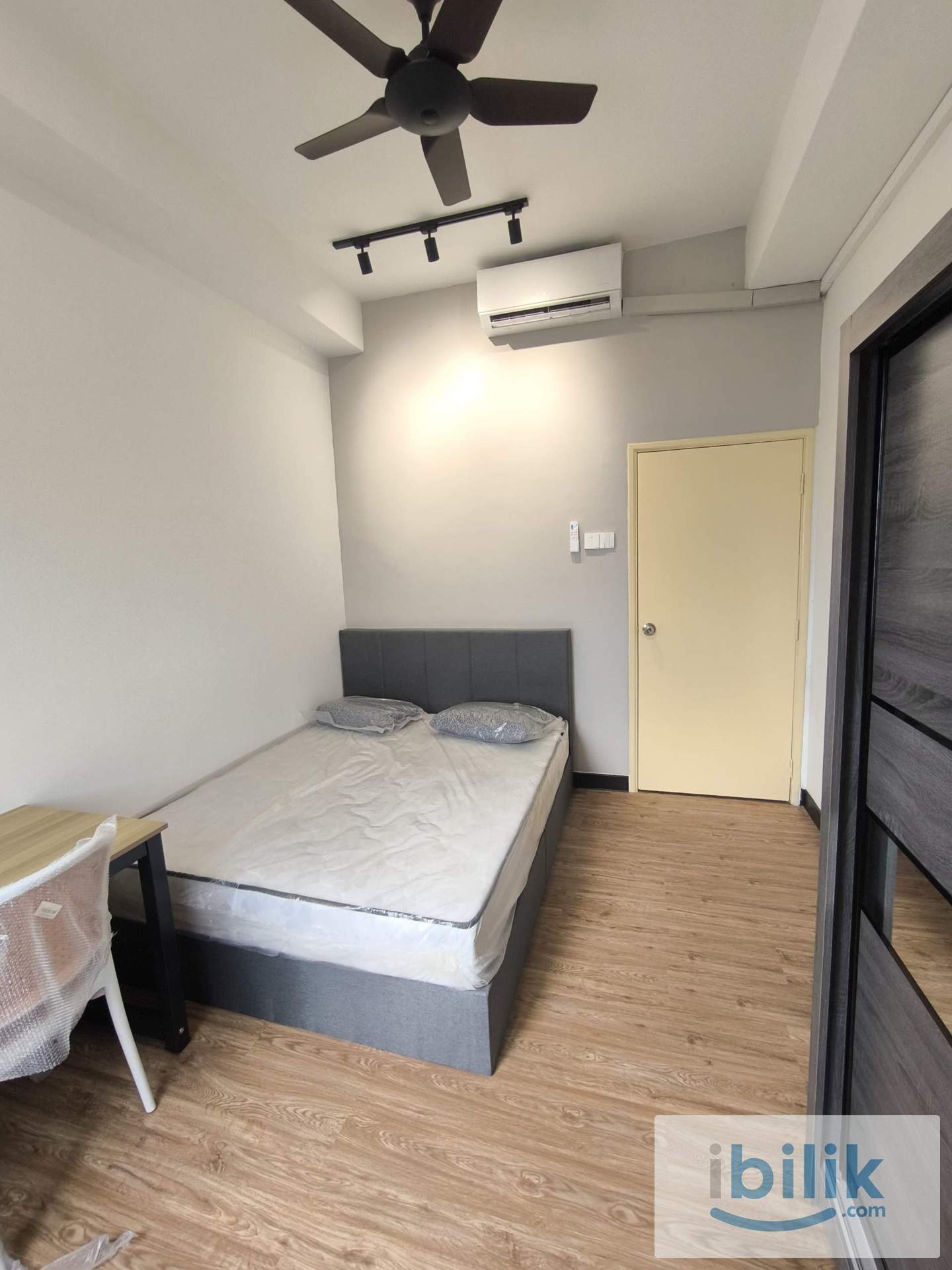 [FEMALE UNIT] MEDIUM Room @ Rhythm Avenue @ USJ 19, Subang Jaya near LRT Wawasan [Fully-Furnished | Move-In Ready] - Image 2