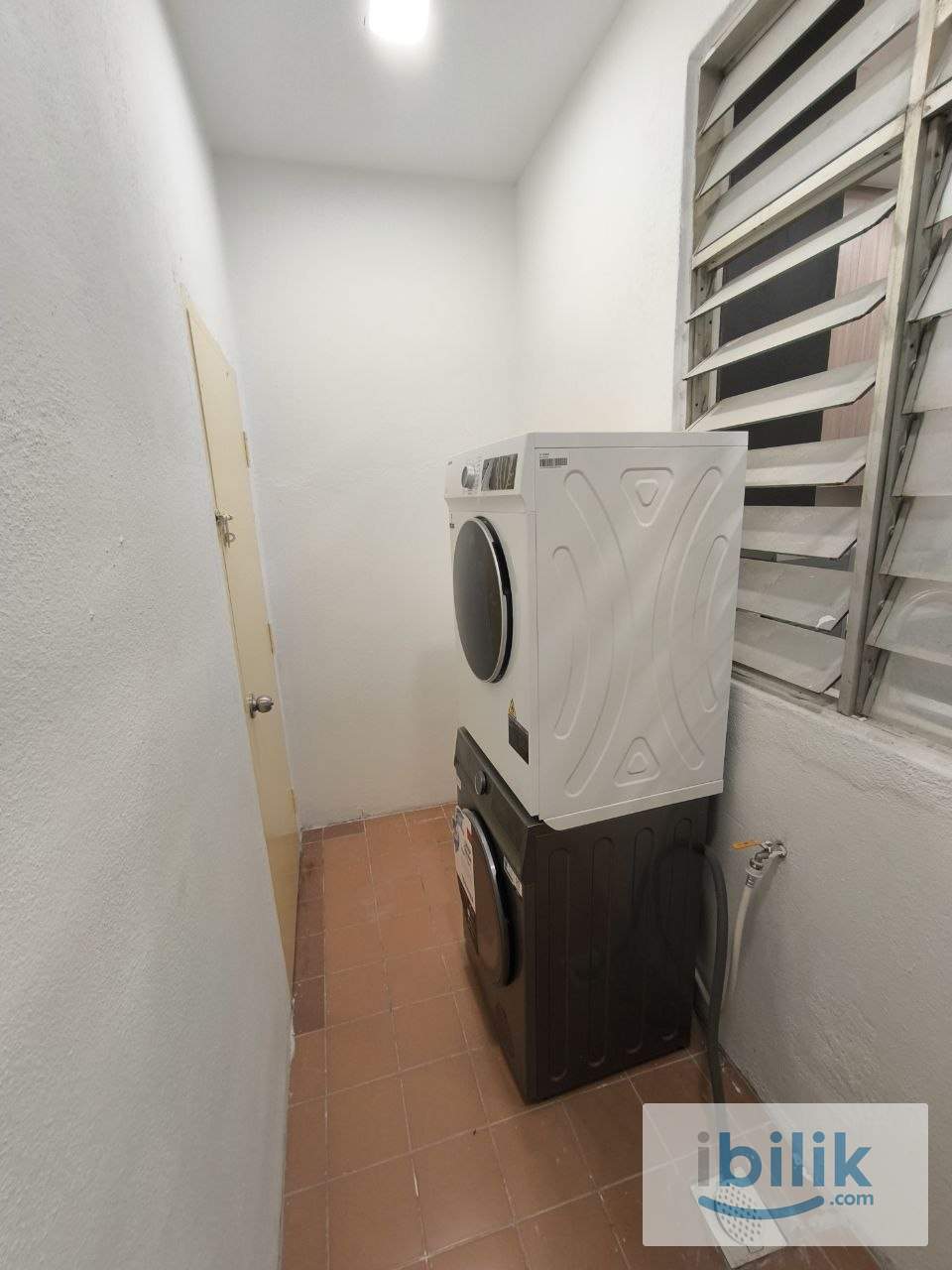 [FEMALE UNIT] MEDIUM Room @ Rhythm Avenue @ USJ 19, Subang Jaya near LRT Wawasan [Fully-Furnished | Move-In Ready] - Image 5
