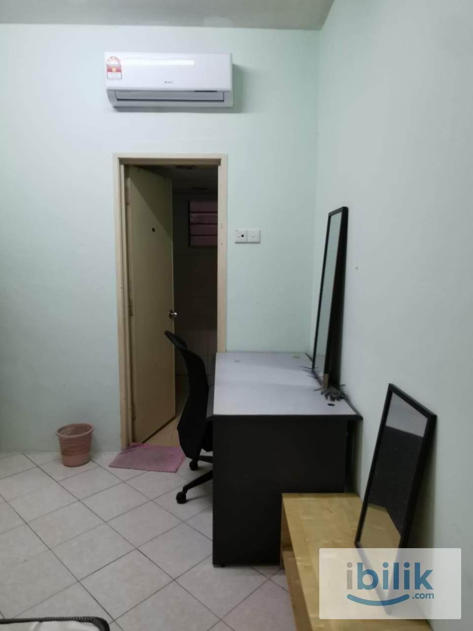 Master Room  - Image 2