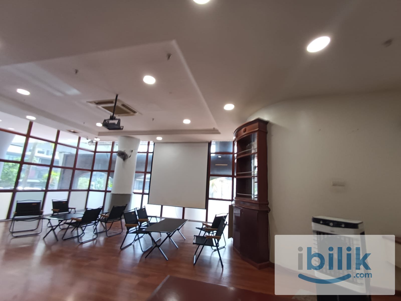 📍CIQ JB MASTER ROOM FOR RENT💰 LOW DEPOSIT 🚶🏻‍♂️WALKING DISTANCE TO CHECKPOINT JOHOR BAHRU - Image 5
