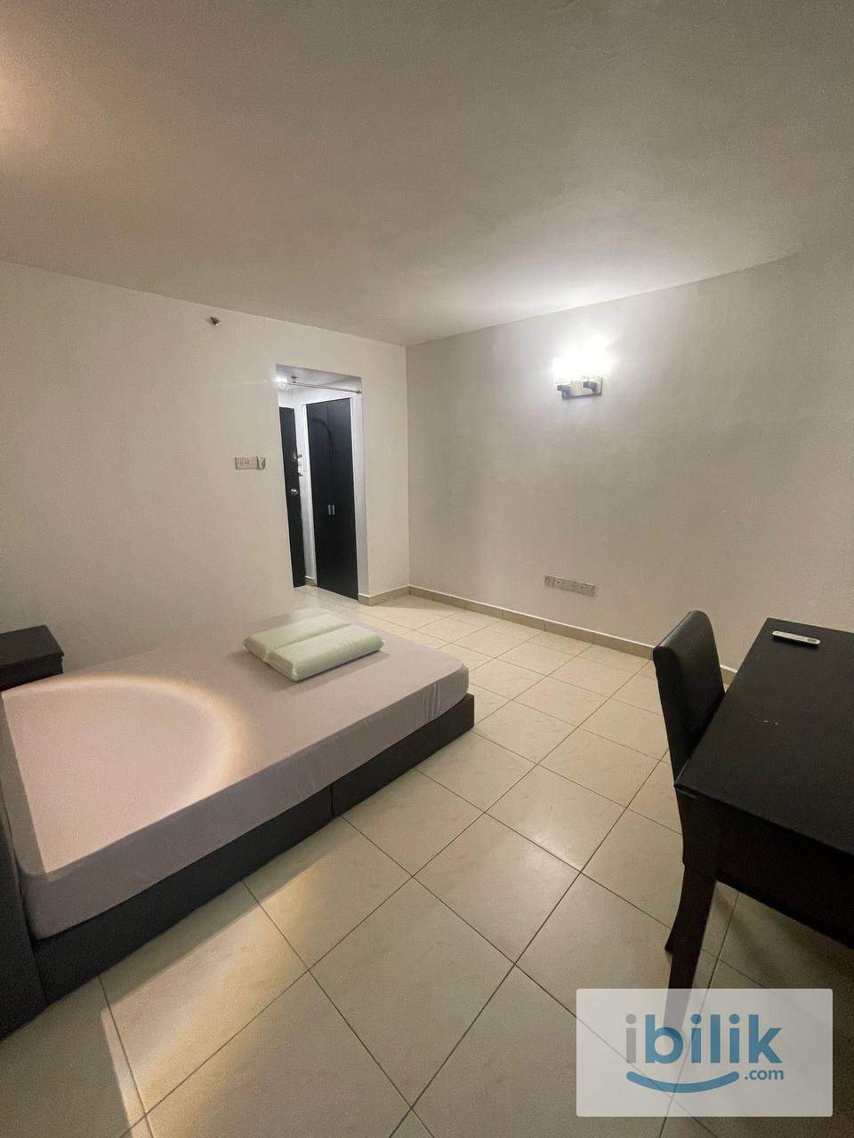 📍JB CIQ MASTER BEDROOM FOR RENT💰LOW DEPOSIT🚶🏻‍♂️6-8 MINS WALK TO CHECKPOINT JOHOR BAHRU - Image 5