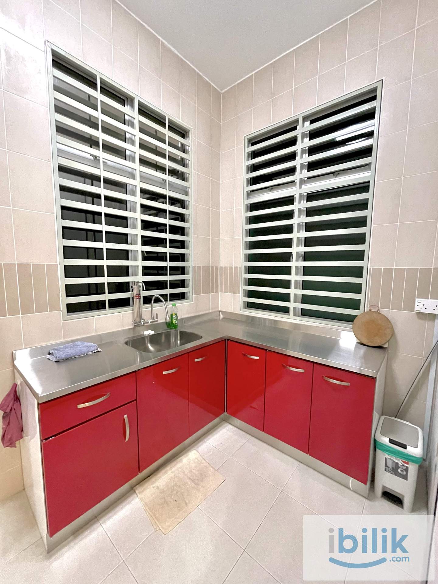 Semi-D Bungalow medium room with toilet ✨ - Image 4
