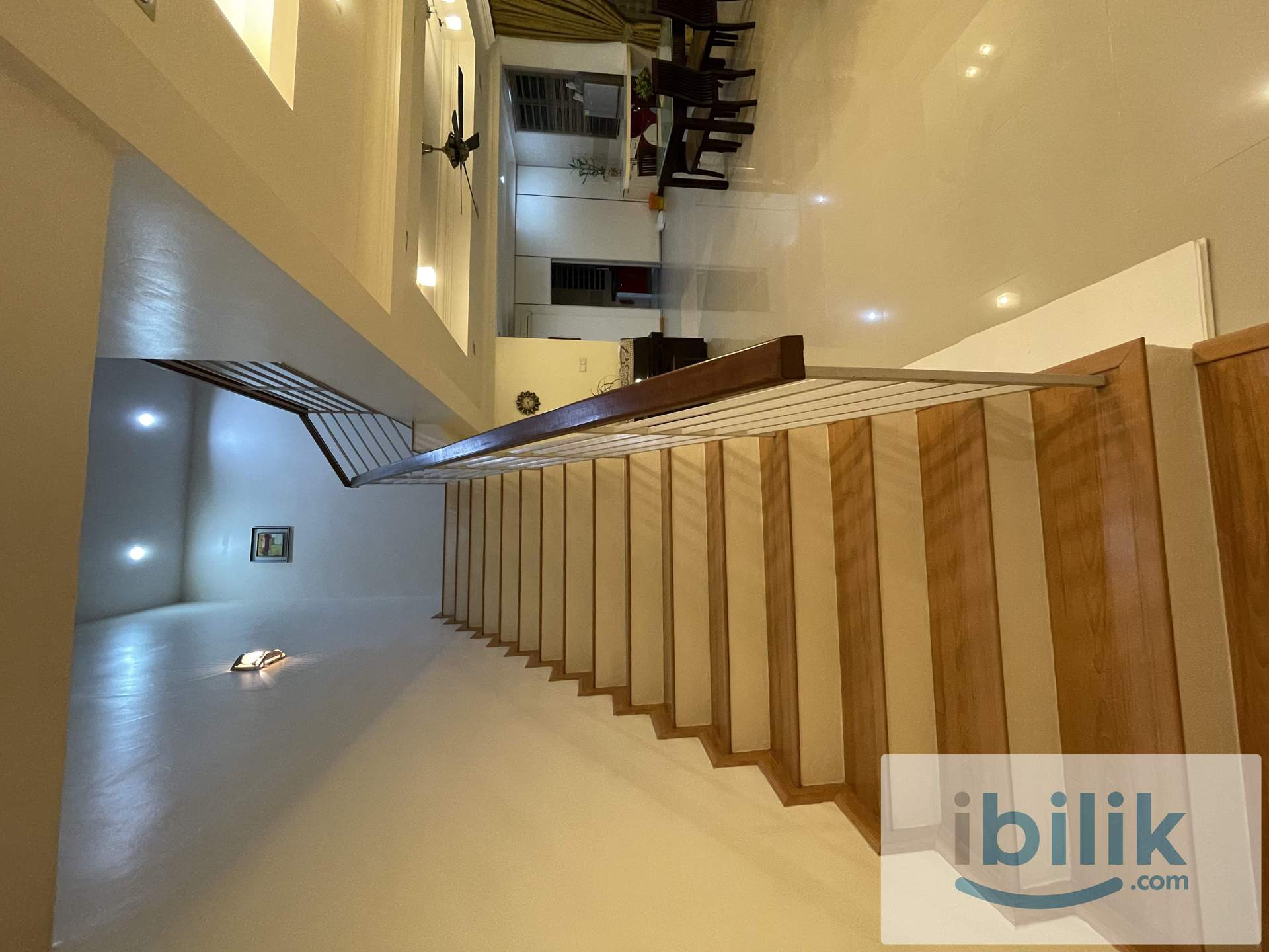 Semi-D Bungalow medium room with toilet ✨ - Image 5