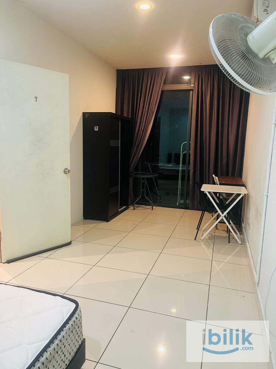 Middle Room for female  - Image 3