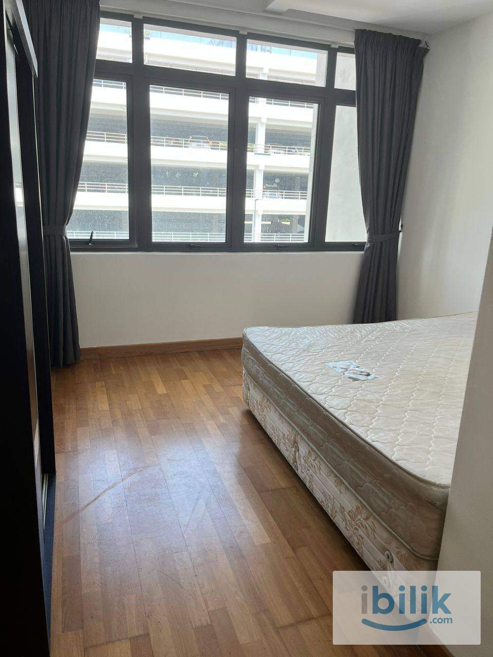 Middle room for female - Image 1
