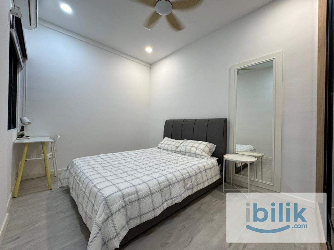 Sungai Nibong Novus Middle Room For Rent RM750/month, 5 Mins To Queensbay Mall - Image 1