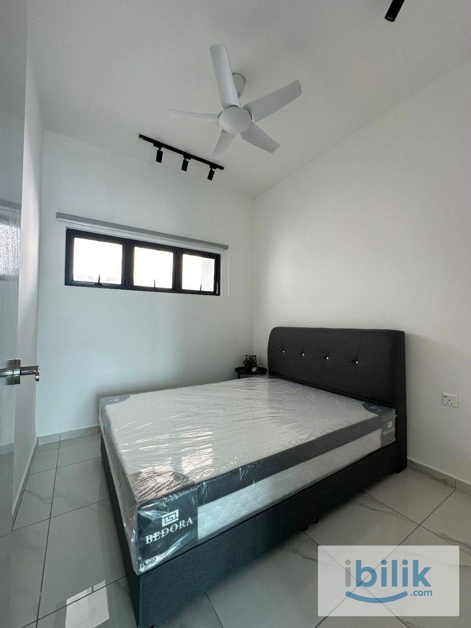 Batu Kawan Sinaran Residences Cozy Middle Room w/ 1 Car Park - RM650/month - Image 1