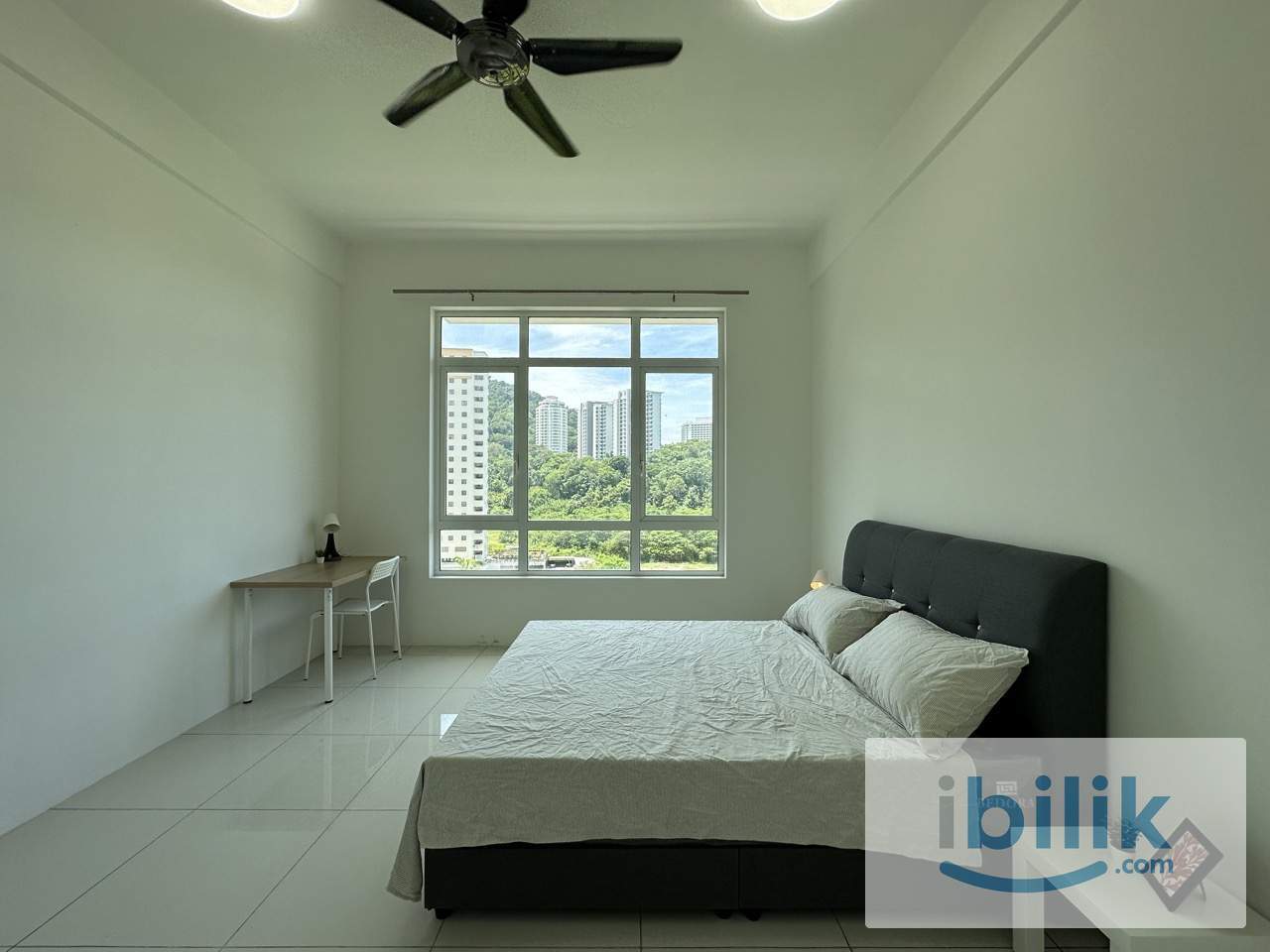 Sierra East Master Bedroom For Rent RM1,000/month - Hill View + 1 Car Park - Image 2