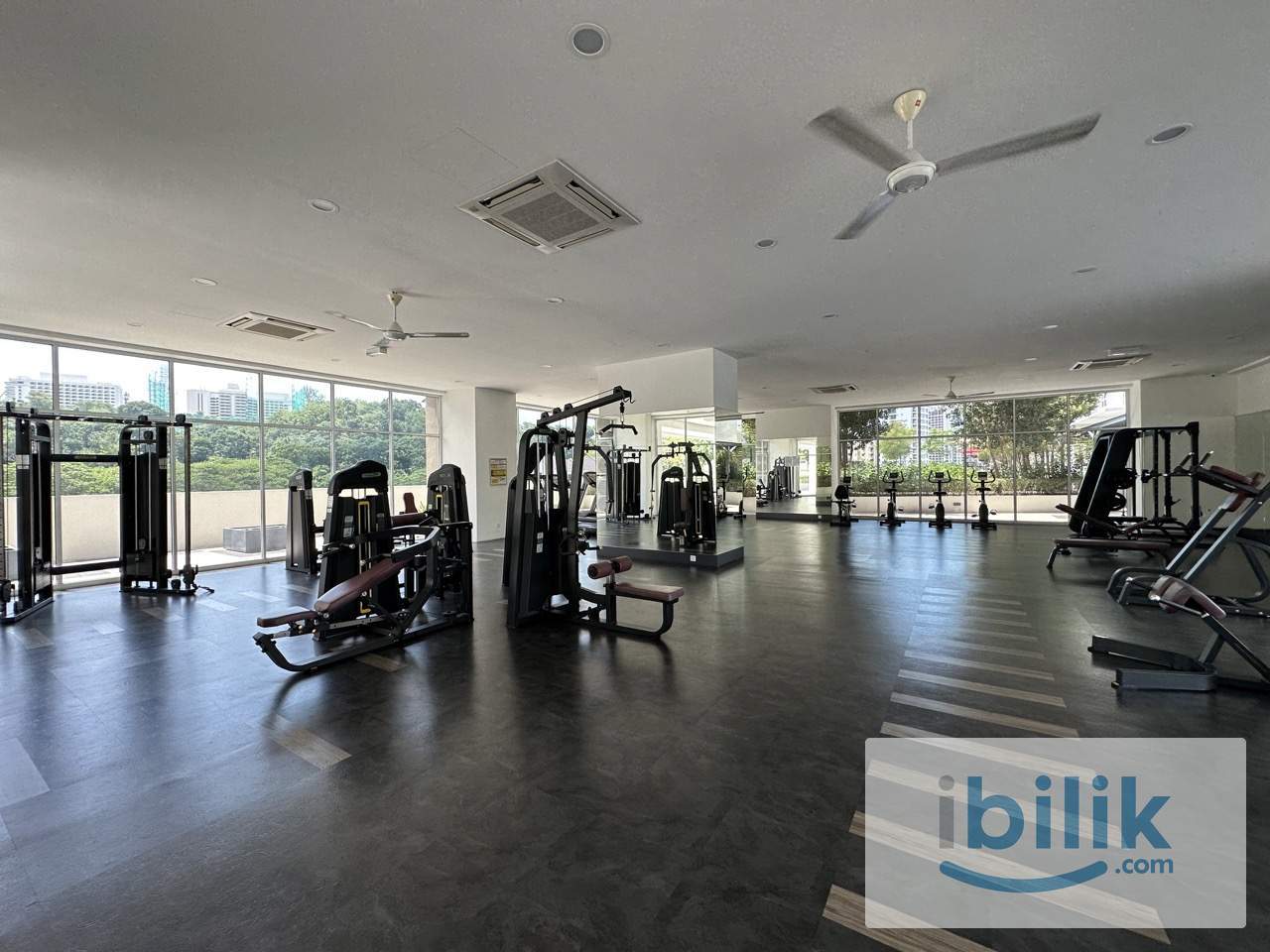 Sierra East Master Bedroom For Rent RM1,000/month - Hill View + 1 Car Park - Image 6