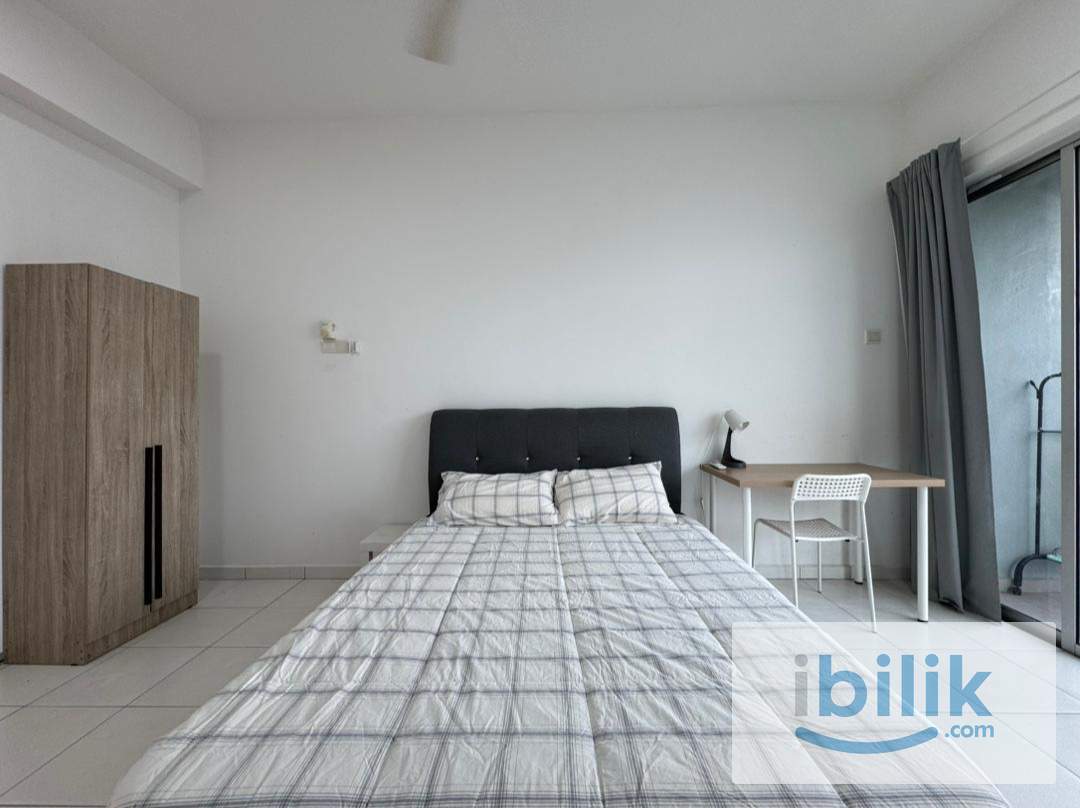 Golden Triangle Balcony Room RM750/month - Image 2