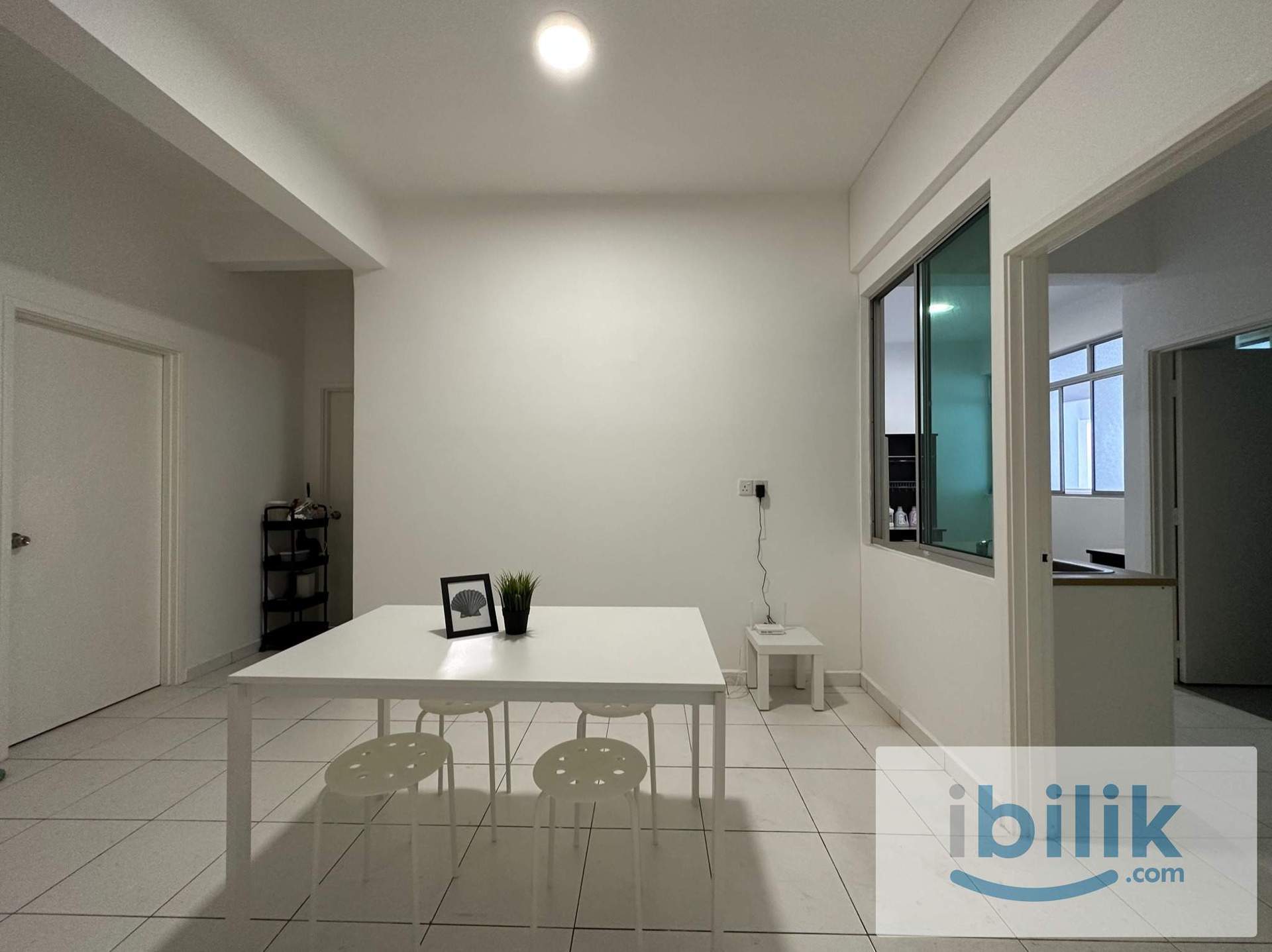 Golden Triangle Balcony Room RM750/month - Image 5