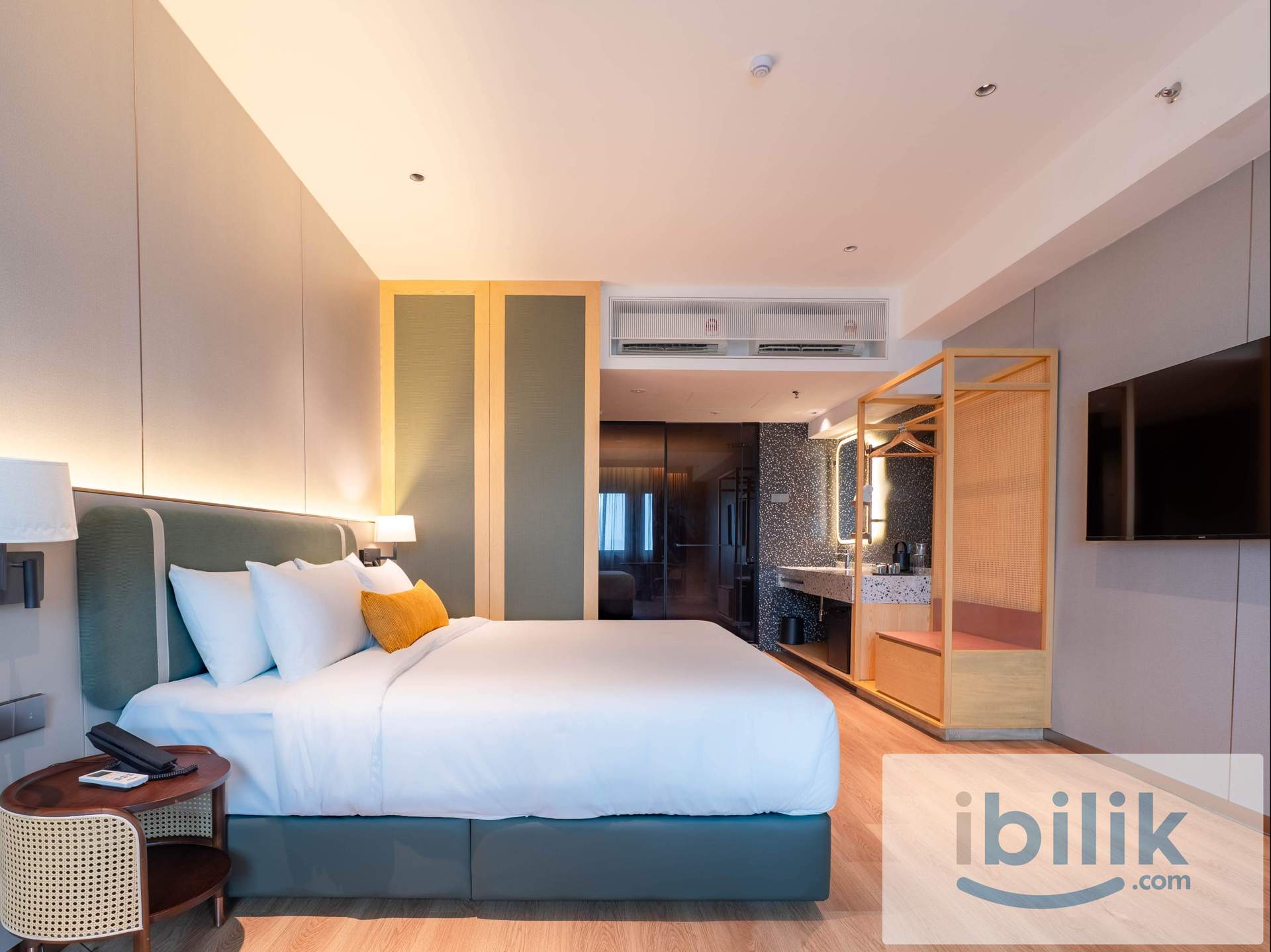 4⭐ HOTEL STYLE SUITE FOR RENT - Image 5