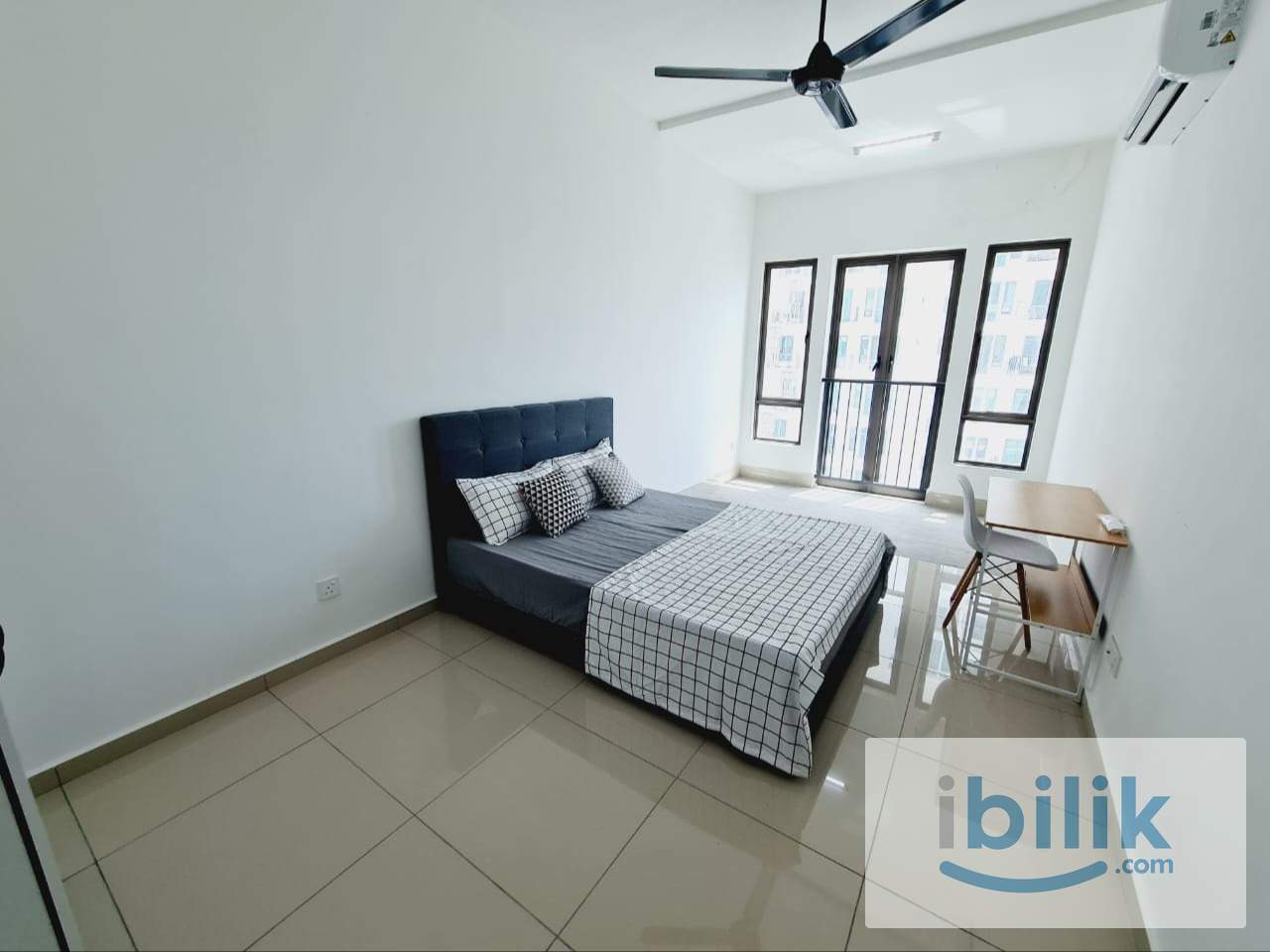 COZY MASTER ROOM At TREE SPARINA NEAR AIRPORT n INDUSTRIAL AREA - Image 2