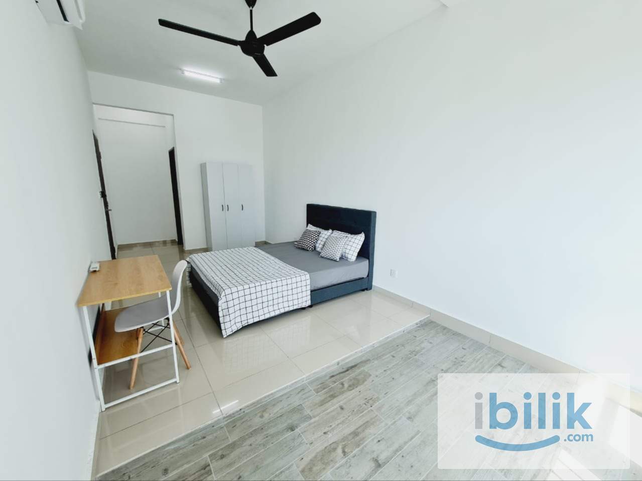 COZY MASTER ROOM At TREE SPARINA NEAR AIRPORT n INDUSTRIAL AREA - Image 1