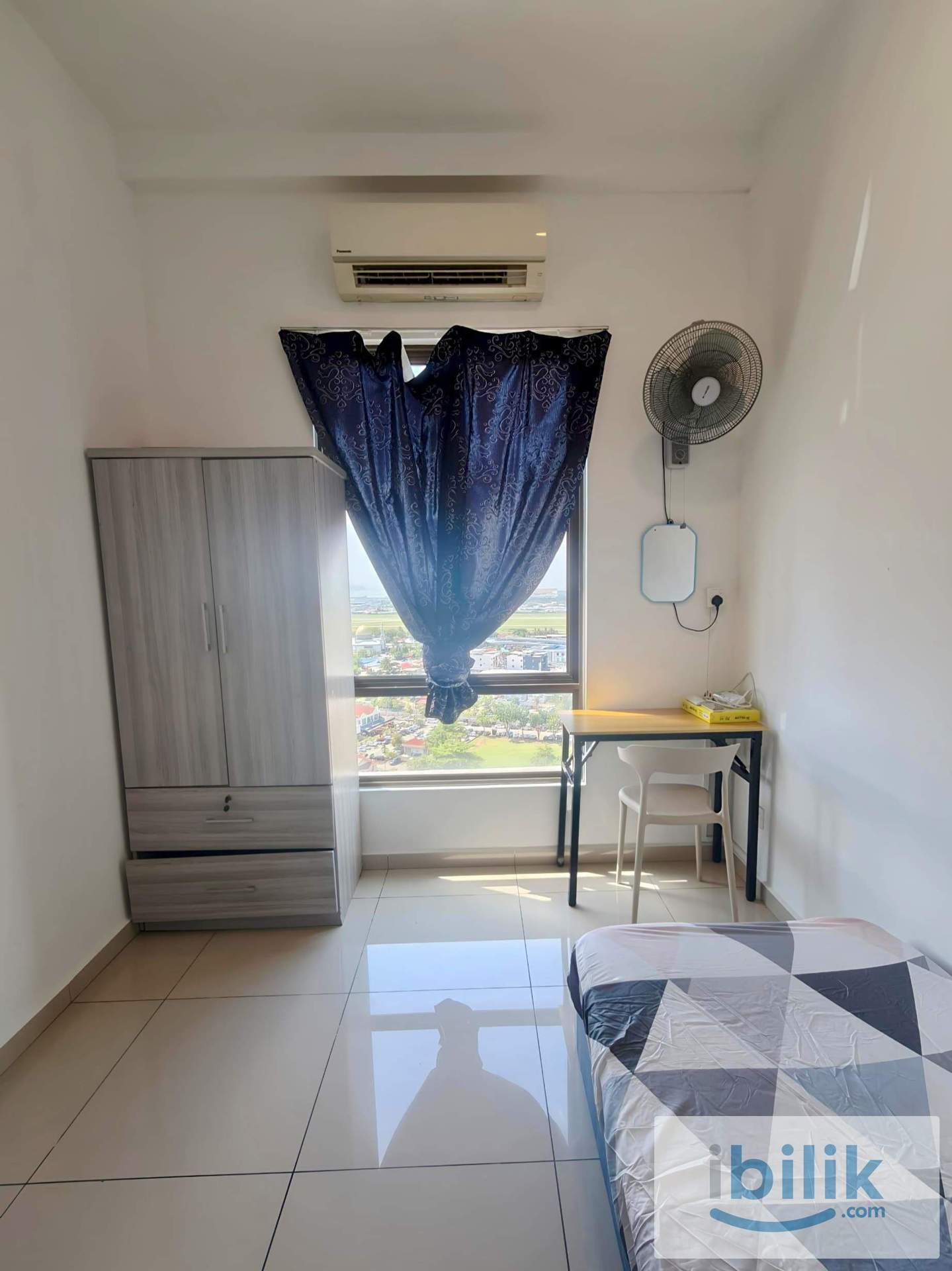 COZY SINGLE ROOM AT TREE SPARINA NEAR AIPORT N F.I.Z BAYAN LEPAS  - Image 2