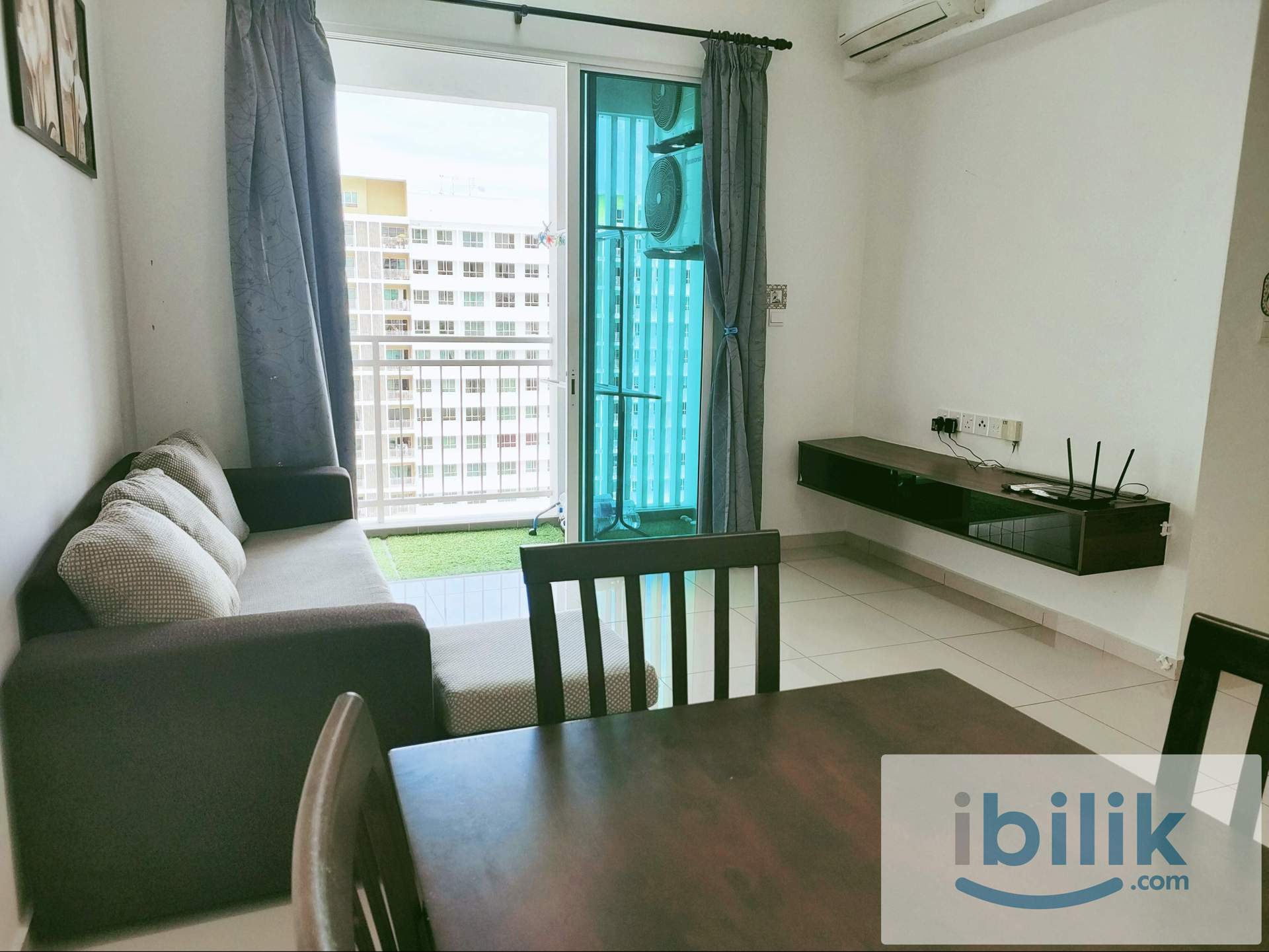 COZY SINGLE ROOM ( FEMALE UNIT ) AT SOLARIA RESIDENCES NEAR AIRPORT n F.I.Z BAYAN LEPAS - Image 5