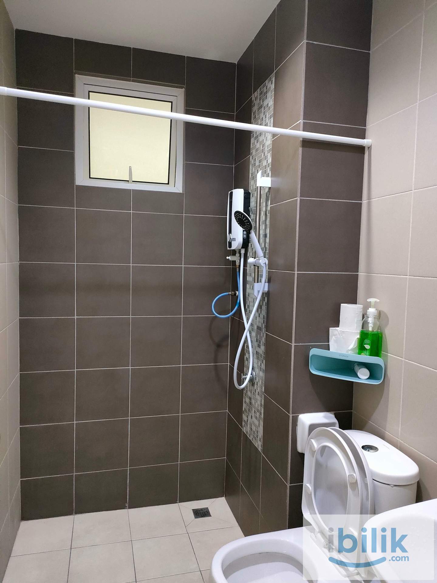 COZY SINGLE ROOM AT SOLARIA RESIDENCES ( FEMALE UNIT ) NEAR AIRPORT N INDUSTRIAL AREA BAYAN LEPAS - Image 2