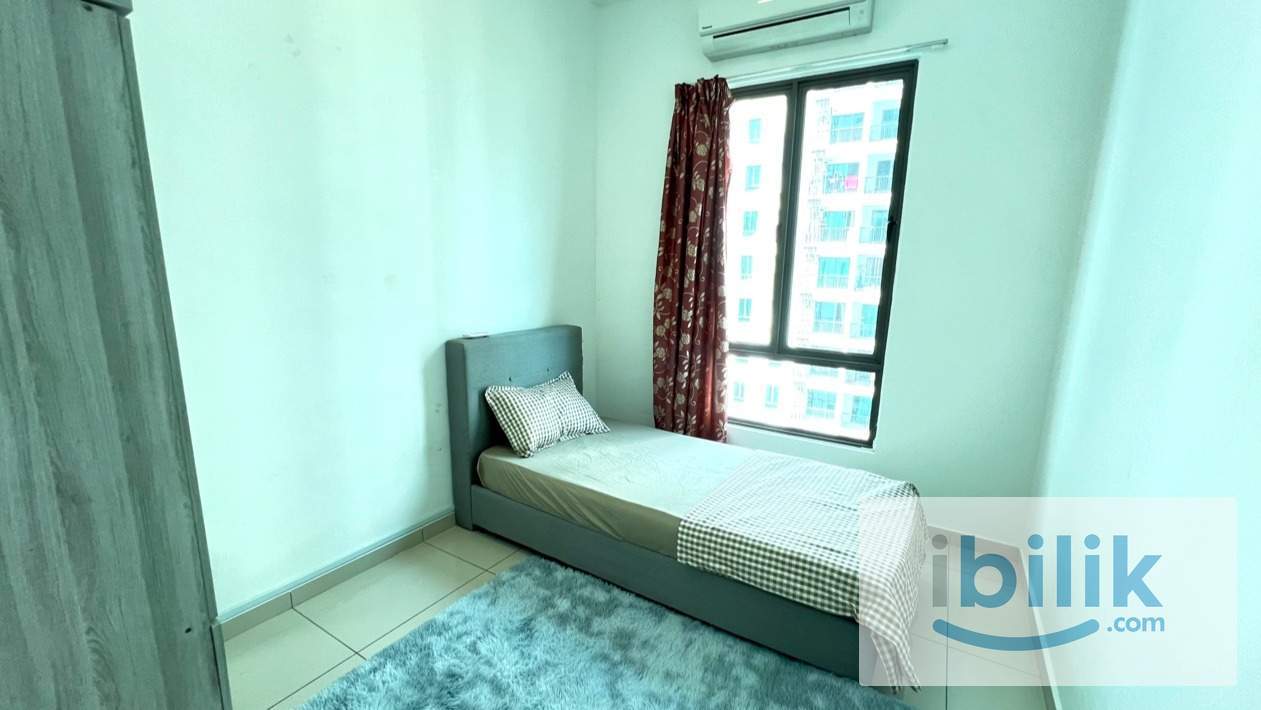 COZY SINGLE ROOM AT TREE SPARINA BAYAN LEPAS NEAR AIRPORT  - Image 1