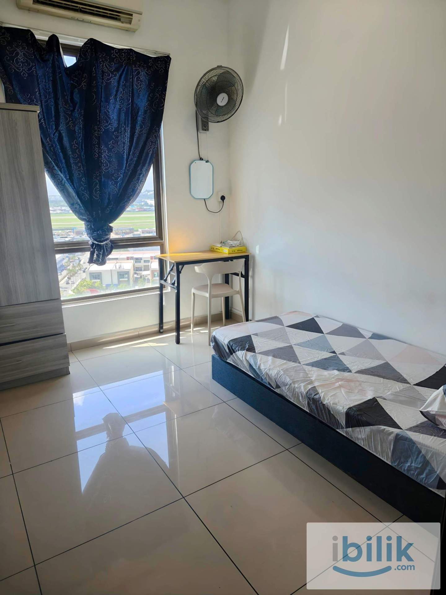 COZY SINGLE ROOM AT BAYAN LEPAS FREE WIFI N CLEANING  - Image 3