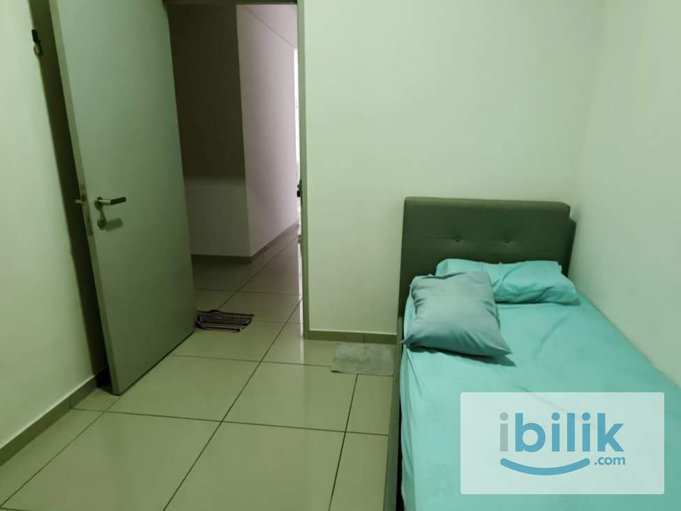 COZY SINGLE ROOM AT PROMENADE NEAR GBS N SUNTEACH BAYAN BARU  - Image 3
