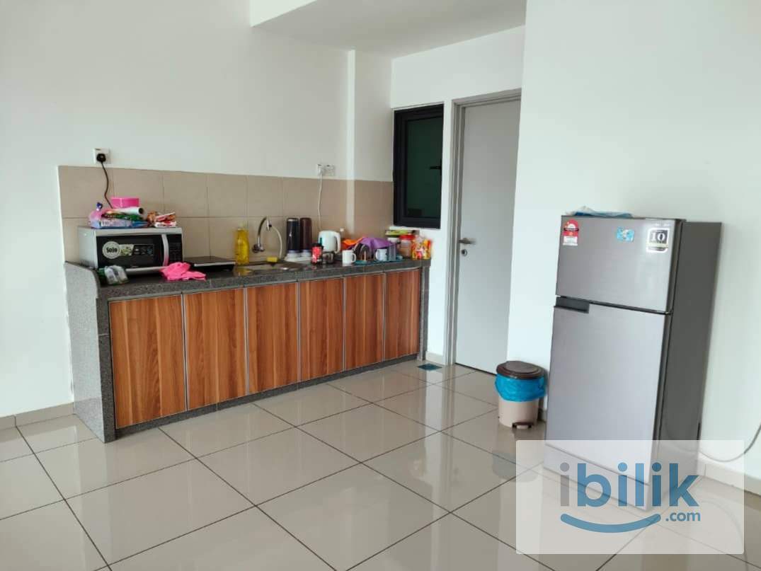 COZY SINGLE ROOM AT PROMENADE NEAR GBS N SUNTEACH BAYAN BARU  - Image 5