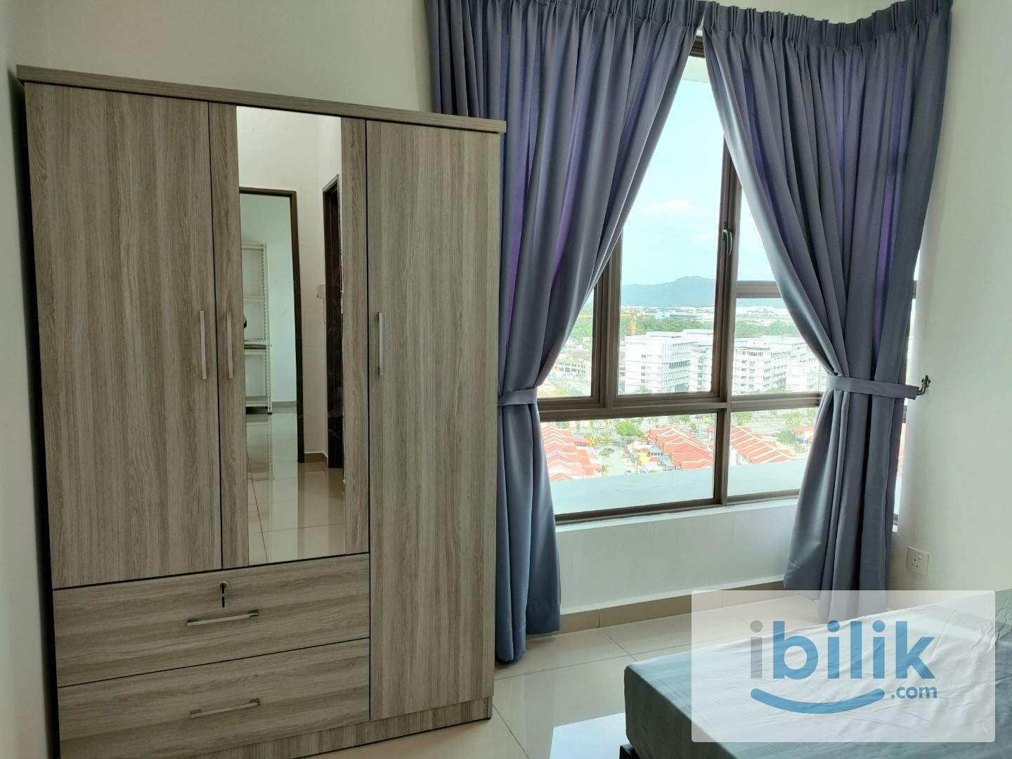 COZY MASTER ROOM ( FEMALE UNIT ) AT BAYAN LEPAS NEAR INDUSTRIAL AREA N AIRPORT  - Image 3