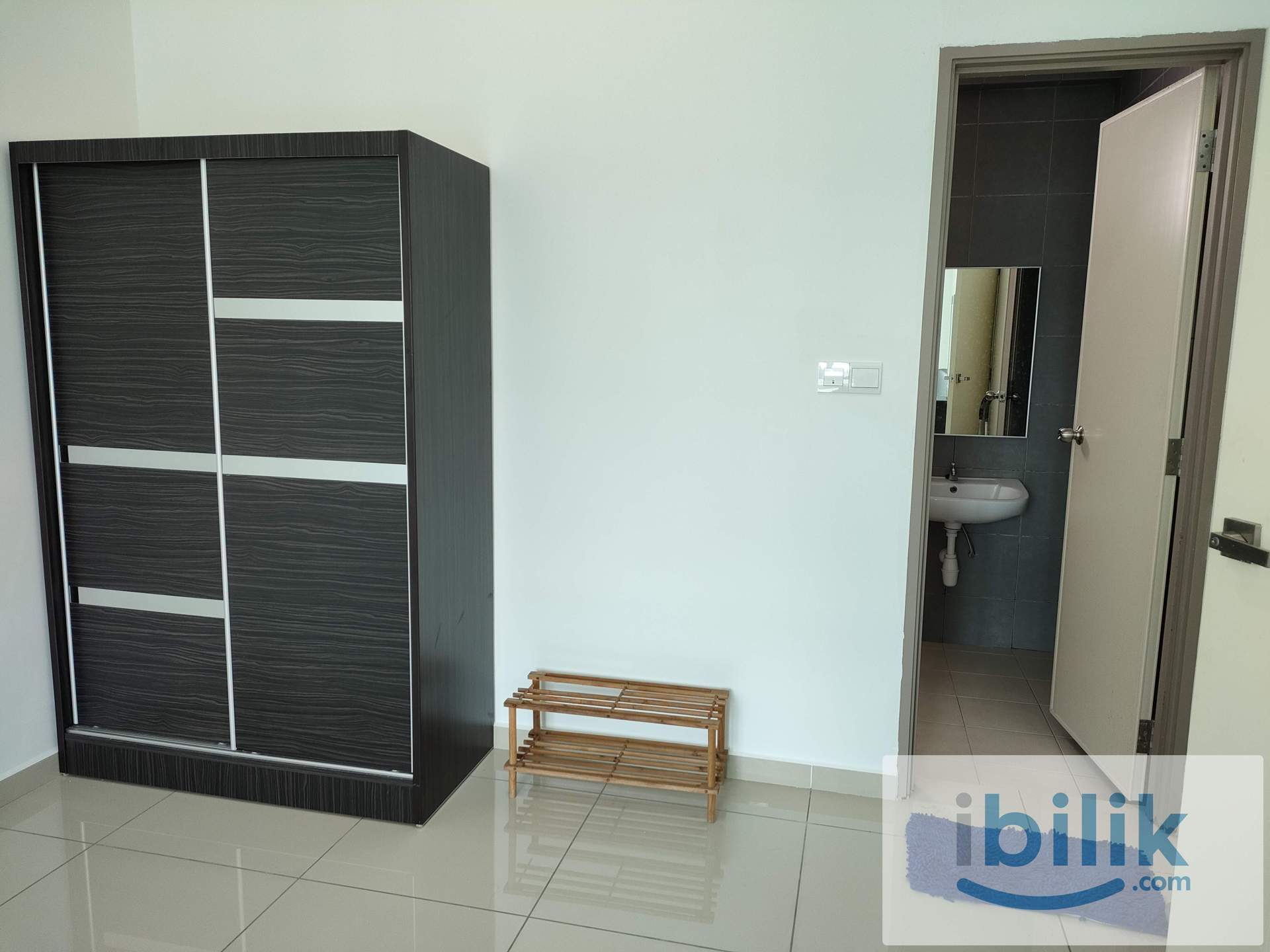 COZY MASTER ROOM at SOLARIA RESIDENCES NEAR WITH INDUSTRIAL FIZ AREA ! - Image 3