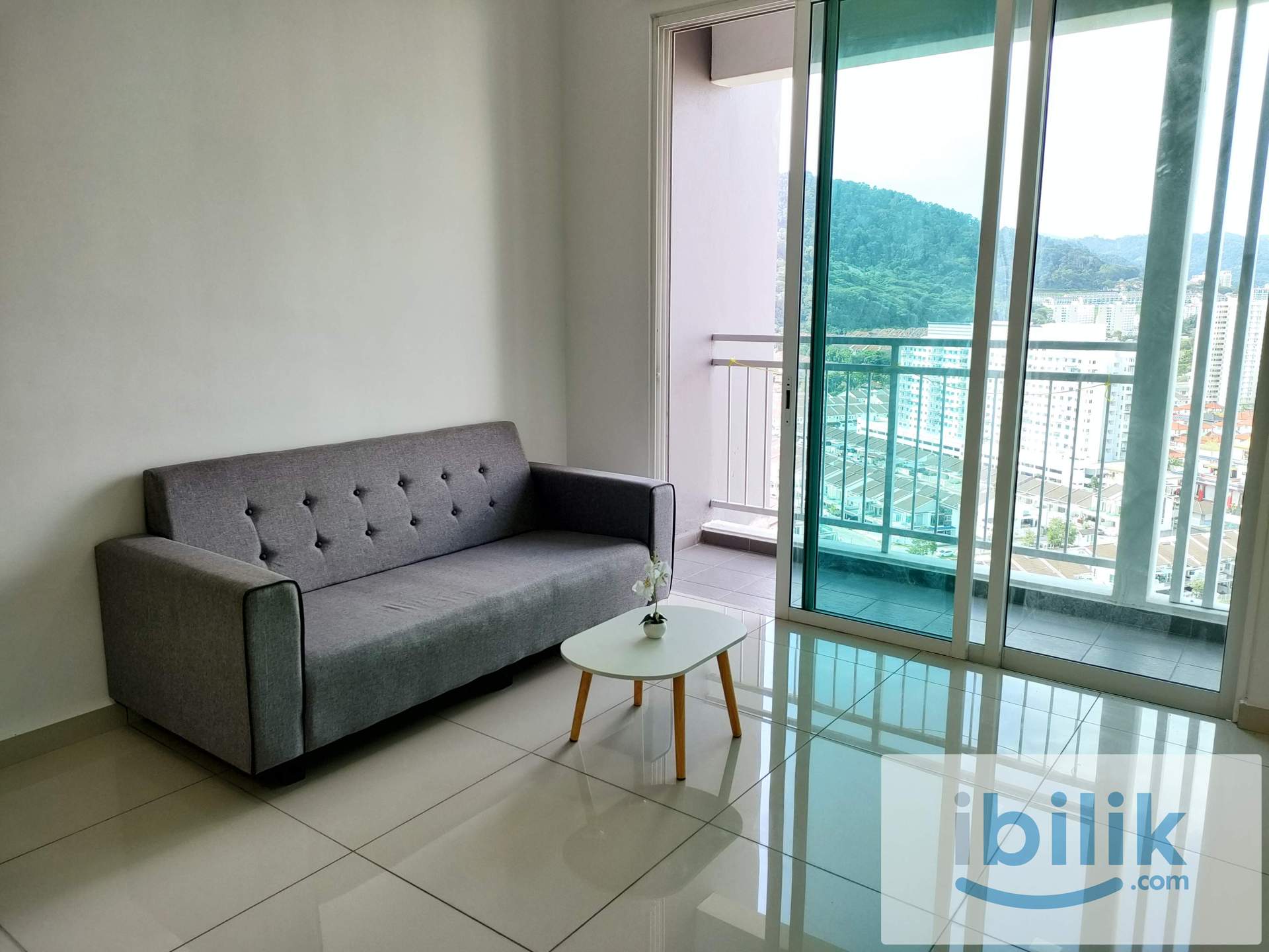COZY MASTER ROOM AT SOLARIA RESIDENCES BAYAN LEPAS ! FREE MONTHLY CLEANING N WIFI  - Image 5