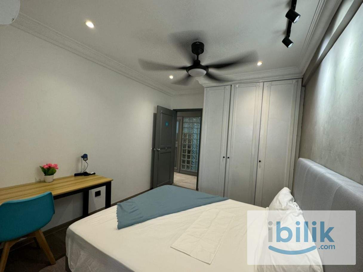 middle room for rent - Image 6