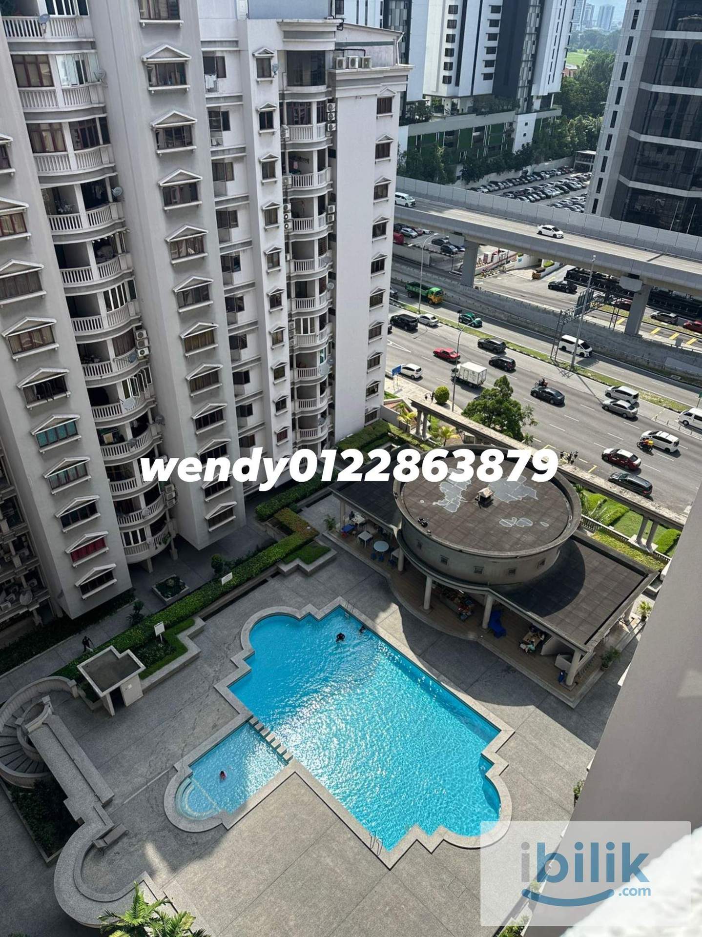 Cozyyy Middle balcony - Image 2