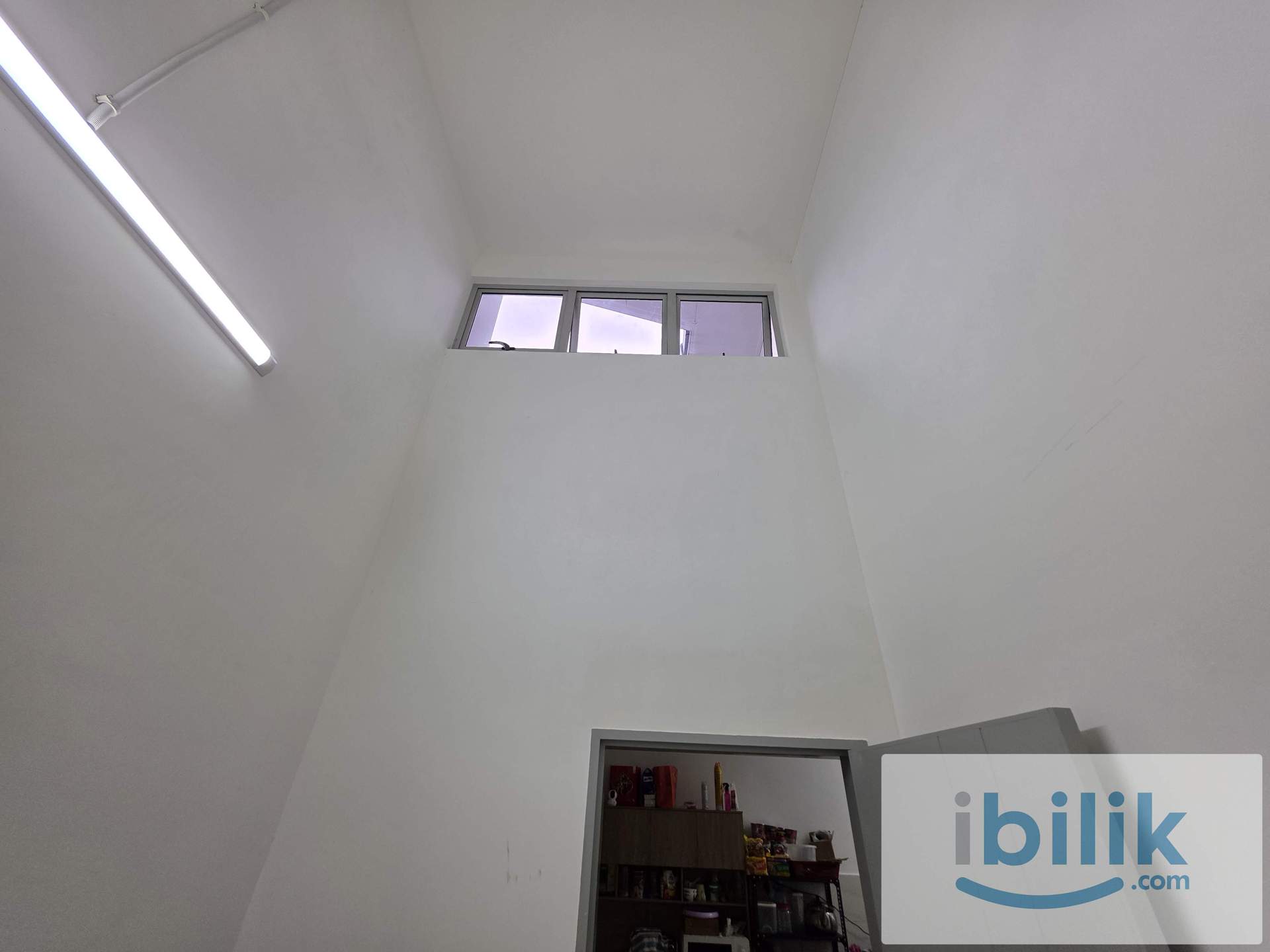 Small Room at Taman Impian Emas - Image 2