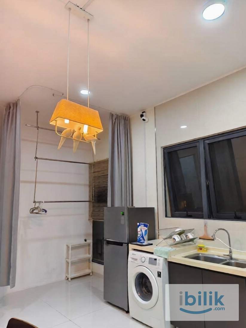 🏠Country Garden Danga Bay Amberside Middle Room for Rent | Near CIQ Shuttle Bus - Image 4