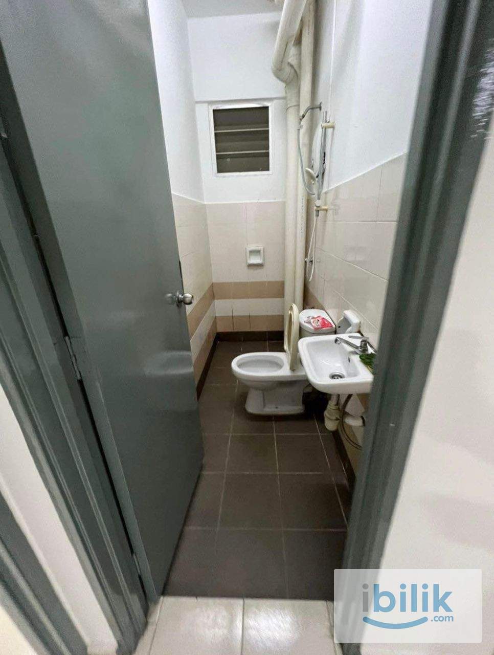 [5 Min to Sunway Geo] Balcony Room for Rent at residensi Laguna - Image 2