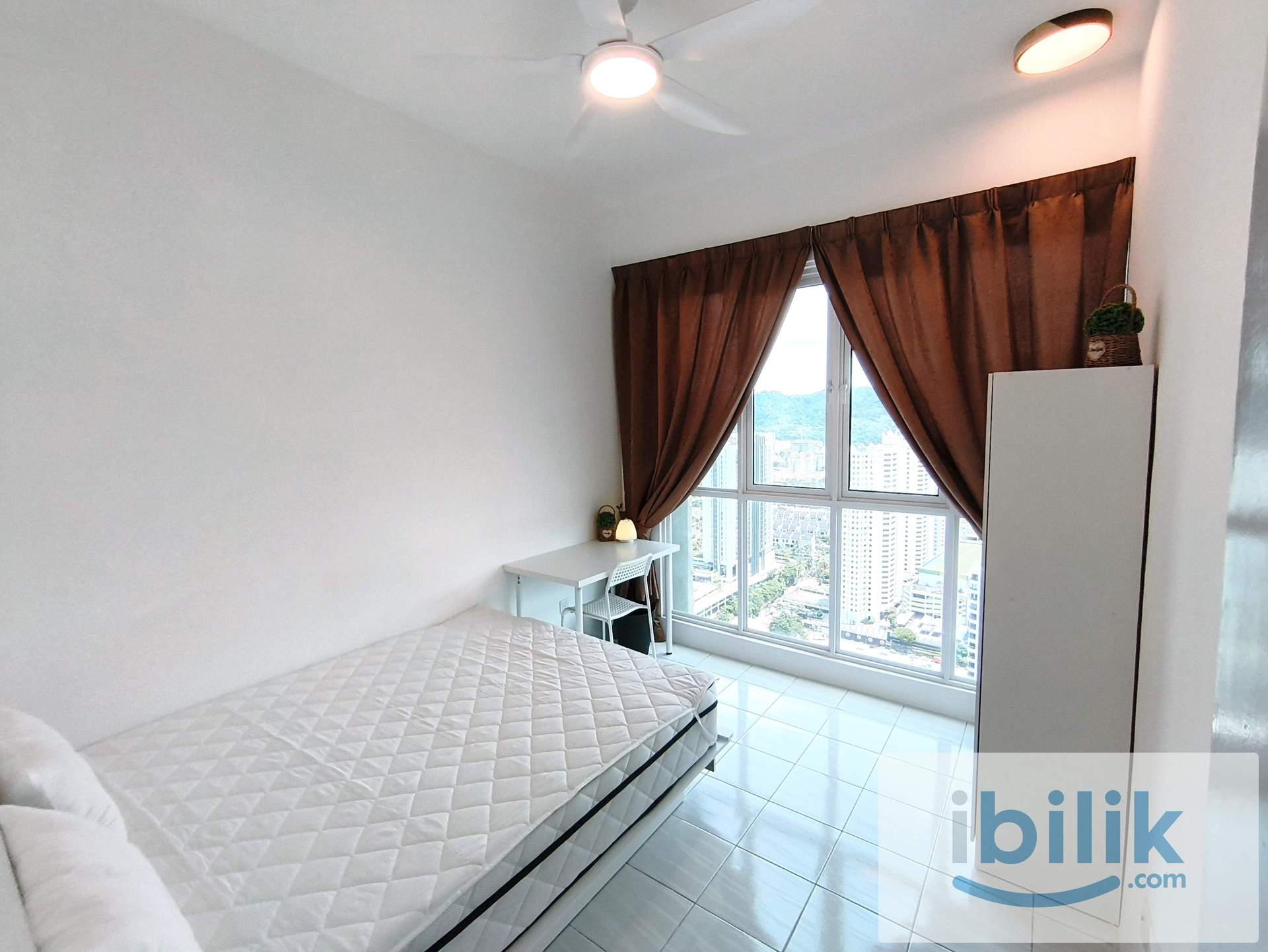 ⭐Middle Bedroom - The Zen Condominium, Bayan Lepas, Penang⭐ - Image 1