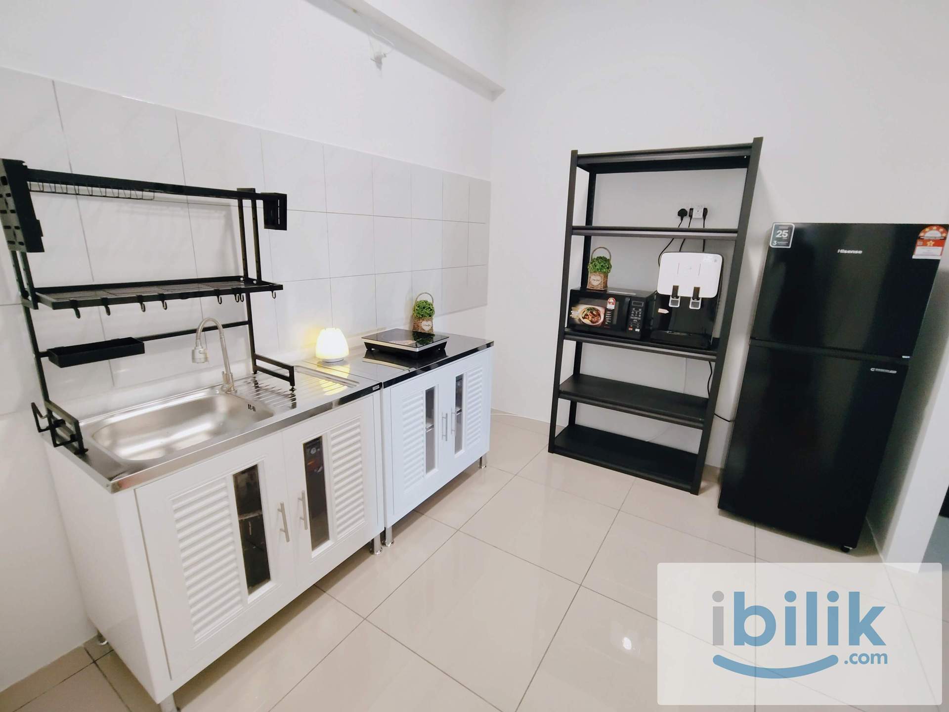 ⭐Master Bedroom with Bathroom - The Zen Condominium, Bayan Lepas, Penang⭐ - Image 4