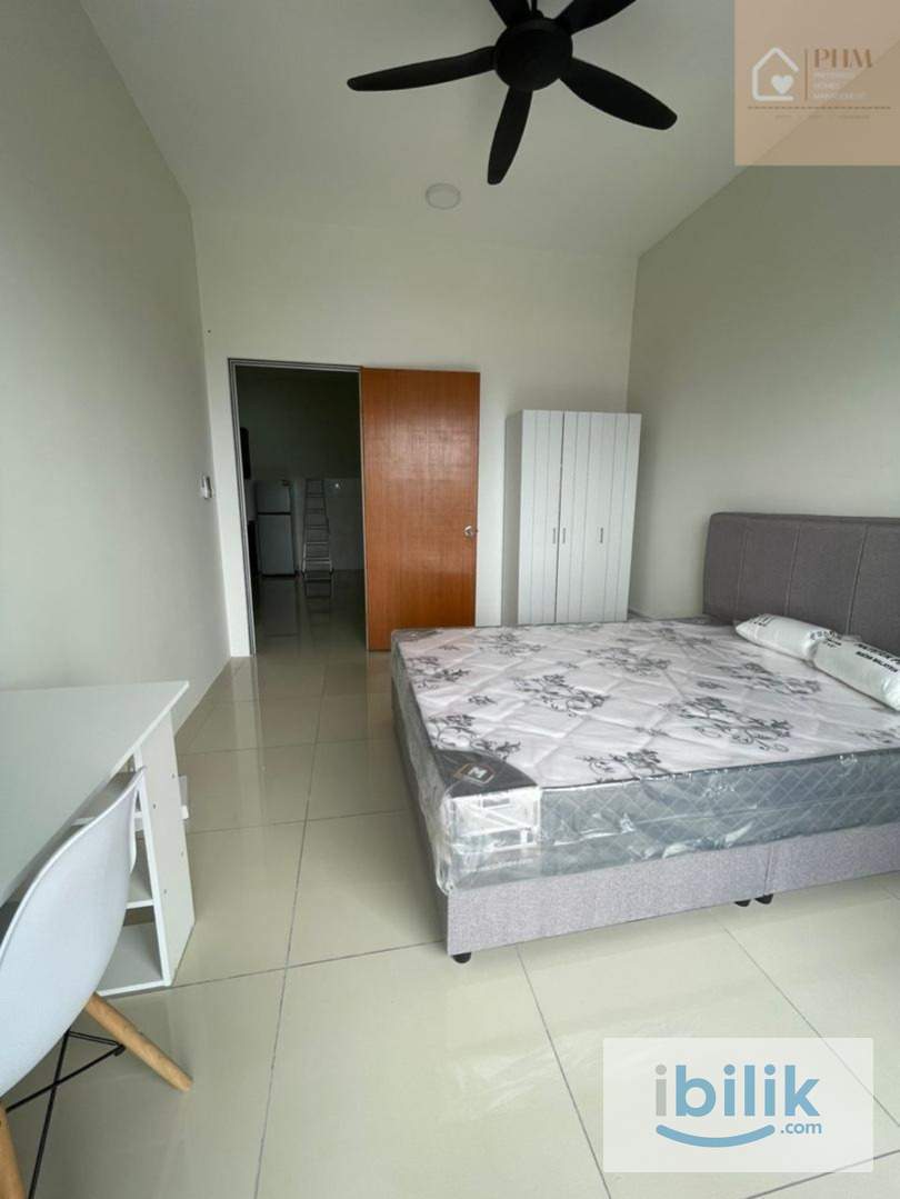 ✨Platinum OUG Balcony Room✨Available To Rent . - Image 2