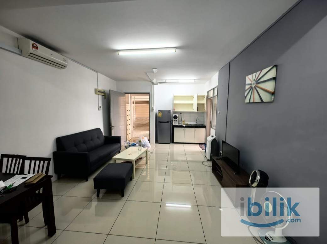 B-18-13A /MIDDLE ROOM - Image 3
