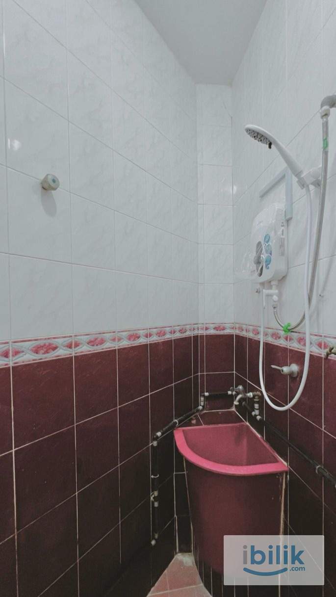 Master Room for Rent in Gelugor Lane - Image 3