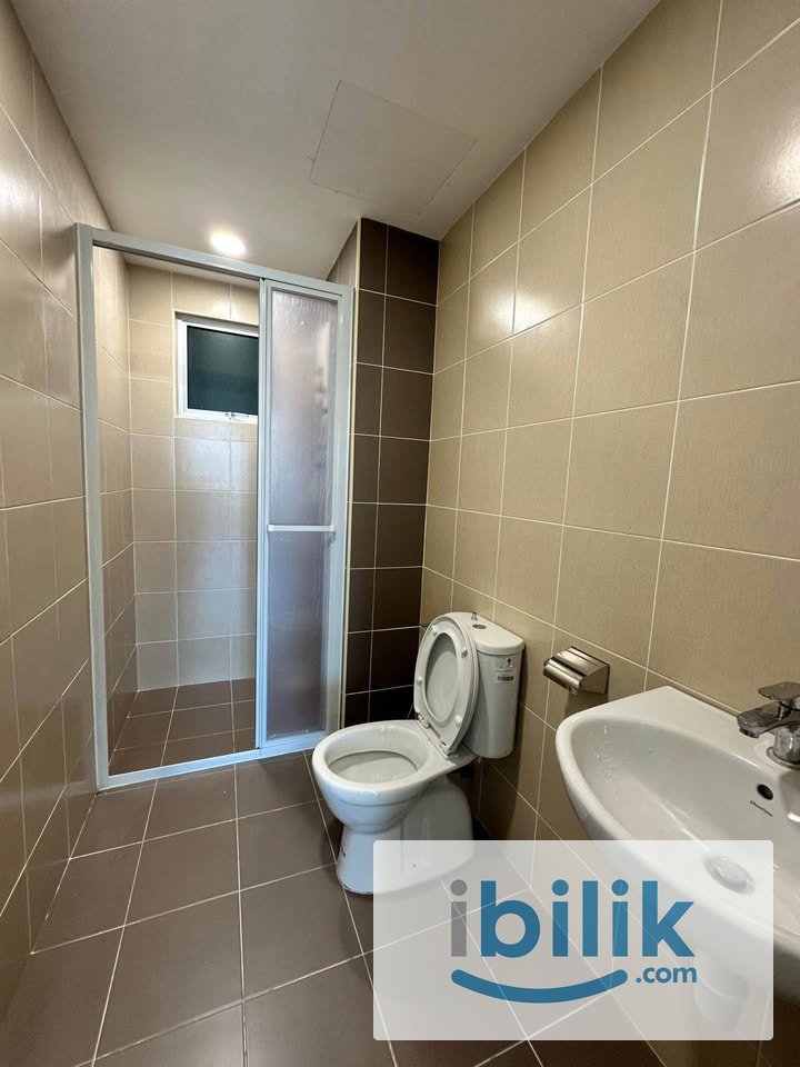 Female Room Razak City Residensi near Cheras/Bangsar/Ampang - Image 3