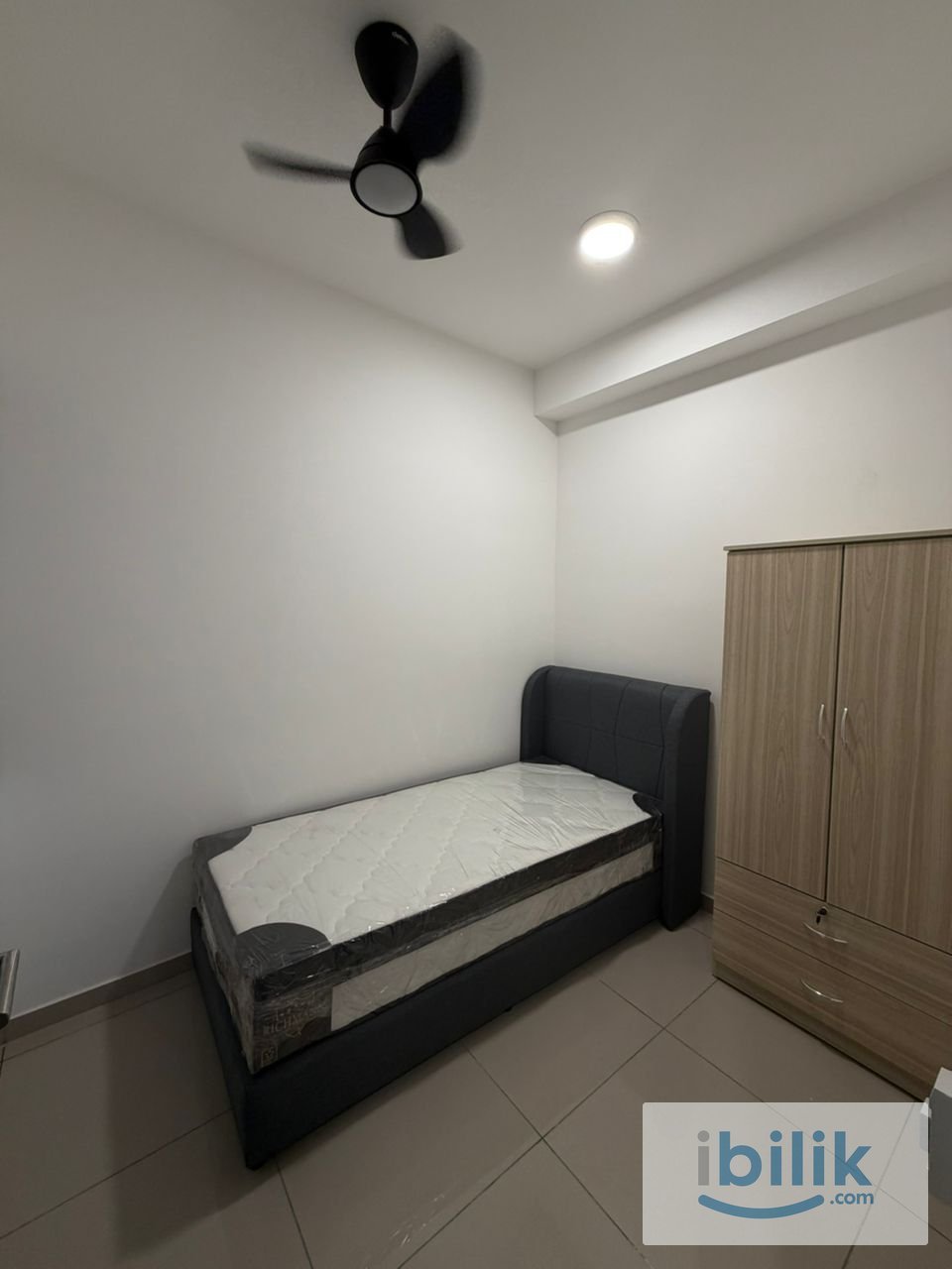 Male only D'Vervain Central Park Damansara Perdana near PJ Trade Centre 1U - Image 3