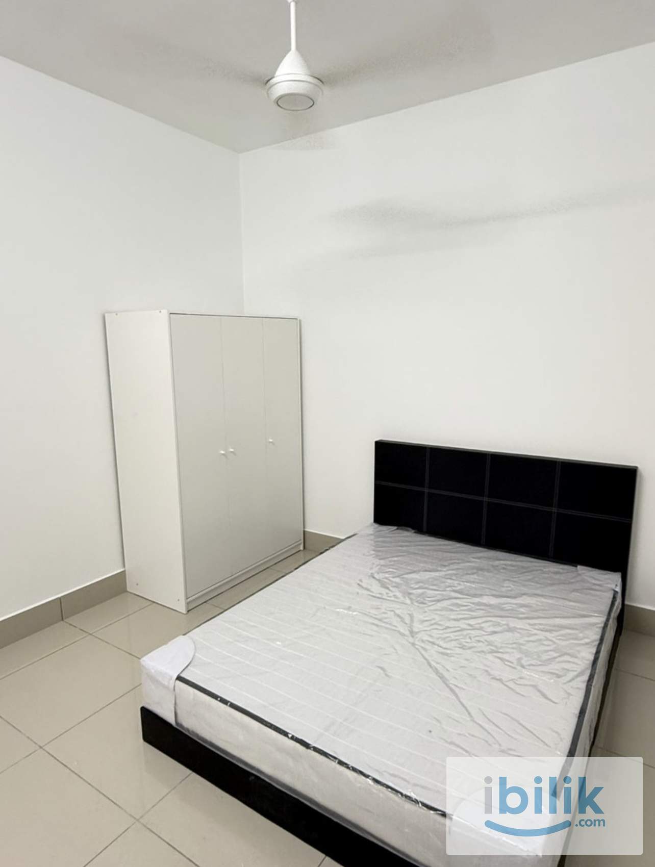 Razak City Residences Master Room Private Bathroom Sungai Besi near Tun Razak - Image 1