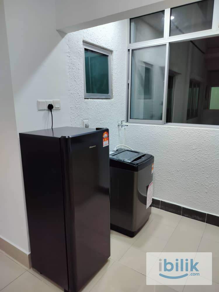 Razak City Residences (Male/Female/Couple) Deposit 1 month - Image 4