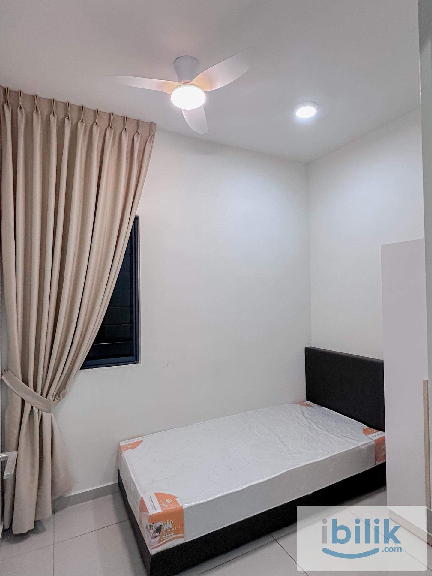 D'Cosmos Damansara Perdana Female Unit Single Room (Ready to Move) - Image 3