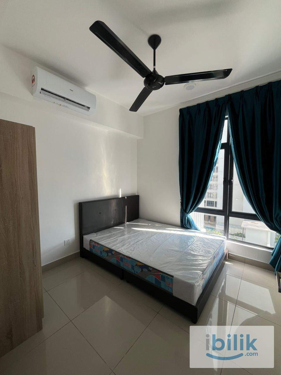 (Female only) Middle Room at LSH33, Sentul - Image 1