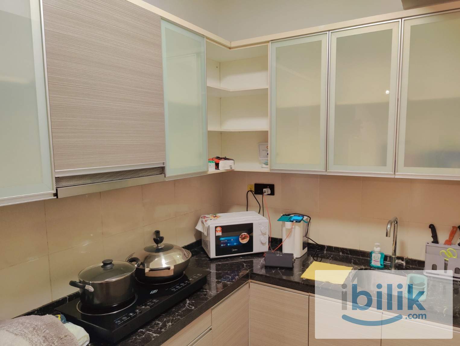 Working near  BLOOMSVALVE | Old Klang Road Puchong/ Cozy Room at Tiara Mutiara - Image 5
